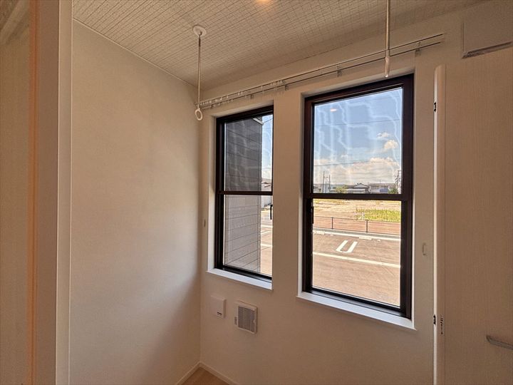 ハマメリースのその他画像