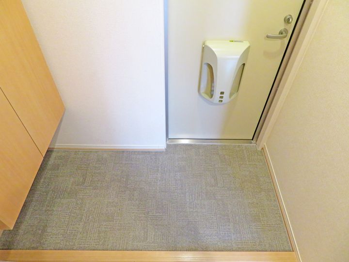 パレッティの玄関