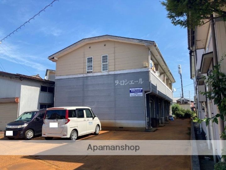 ラ・ロシェールCの外観