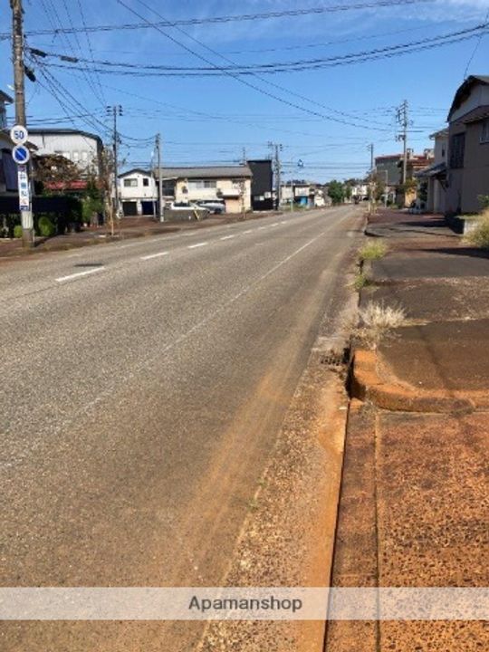 ラ・ロシェールCの周辺