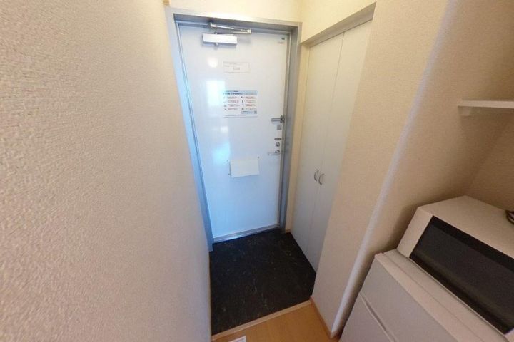 レオネクストエーデルハイムⅡの玄関