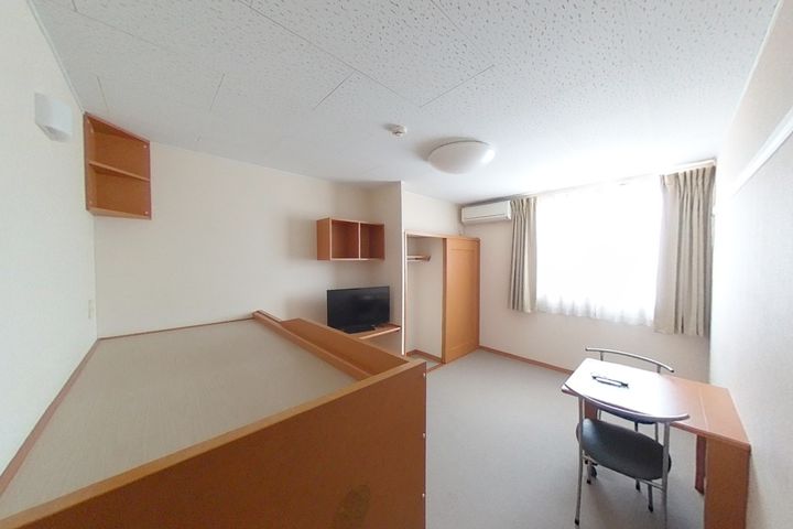 レオパレスクレサンセマム204の居間