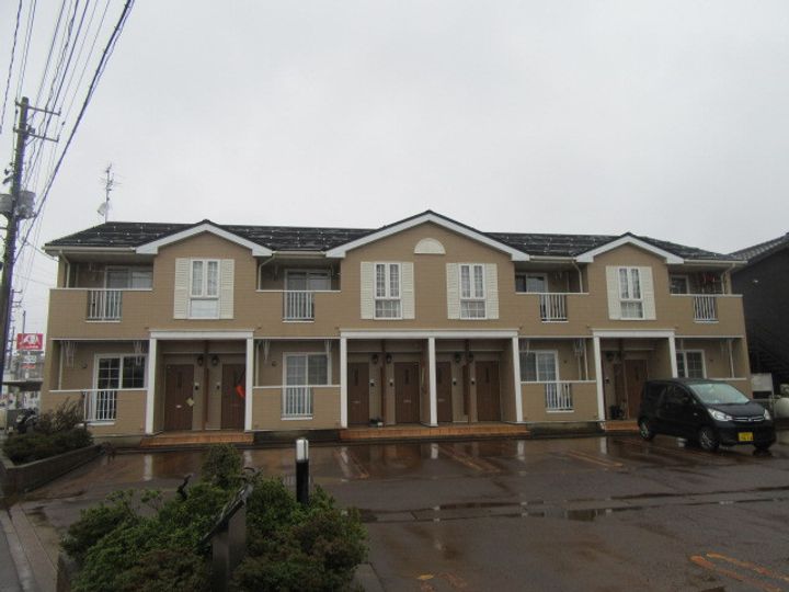 グラン アベニュー Aの外観