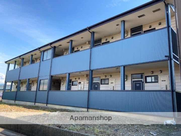 グランペール下山103の外観