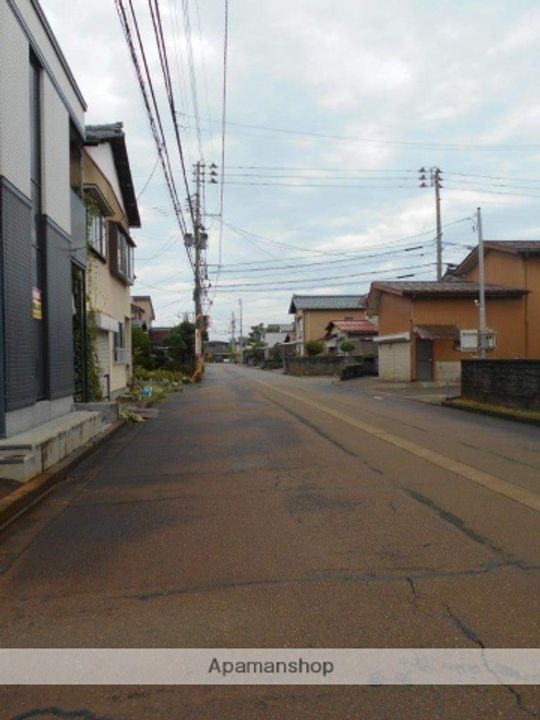 メゾンドトーエーAの周辺