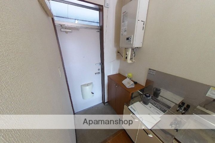 ハウス直B206の玄関