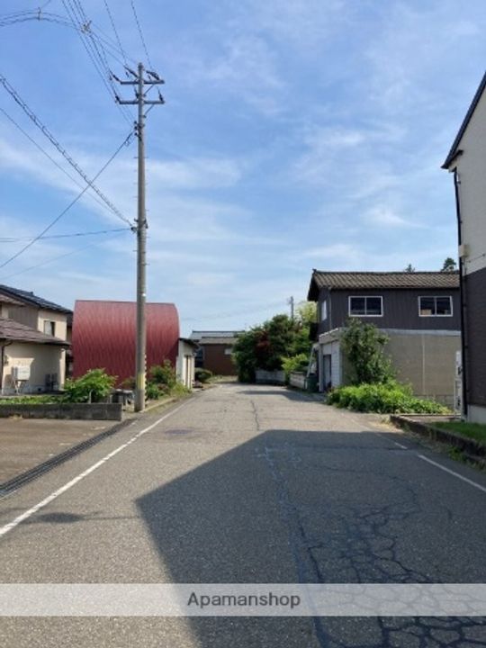 ハウス直B206の周辺