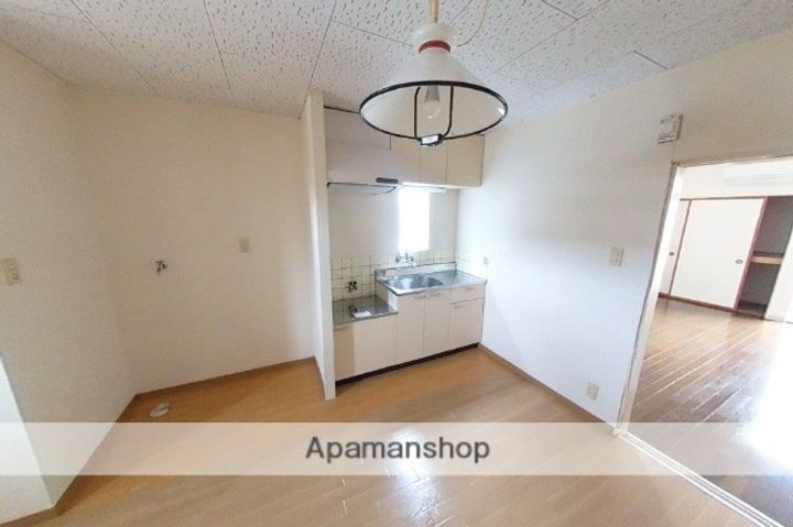 ジュネパレス良のキッチン