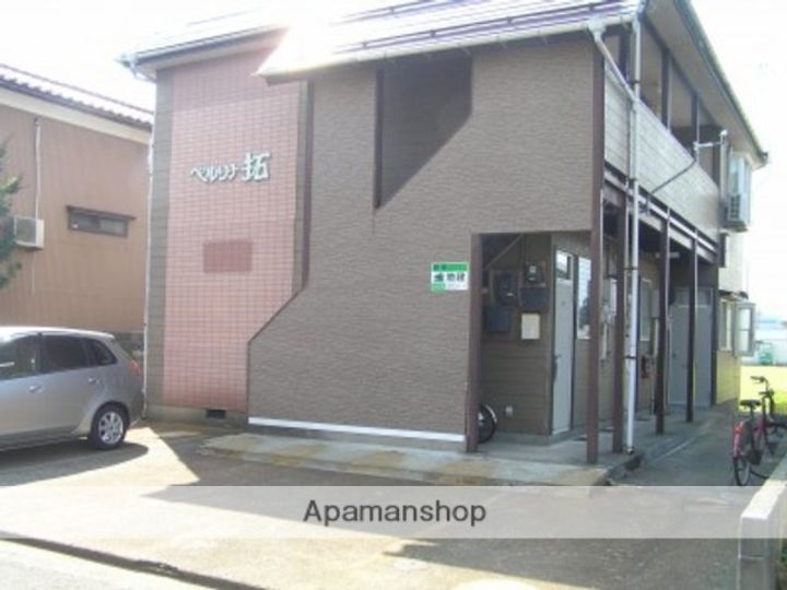 ペルソナ拓の外観