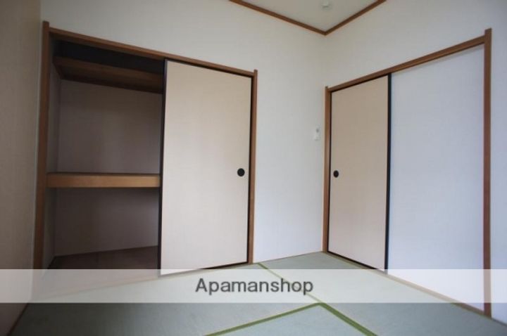 土合タウンハウスA8の内装