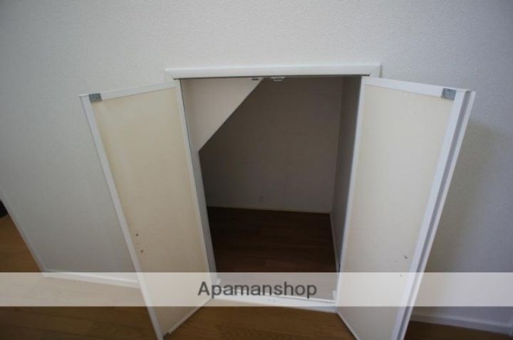 土合タウンハウスA8の内装