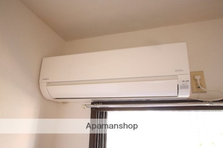 ノーベルウジタの内装