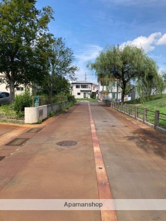 スカイクレスト与板Ⅰの周辺