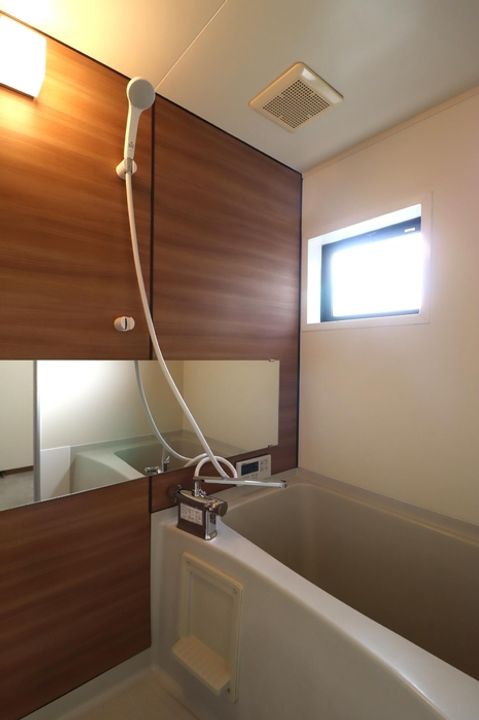 メゾン・リヴェール Aの風呂