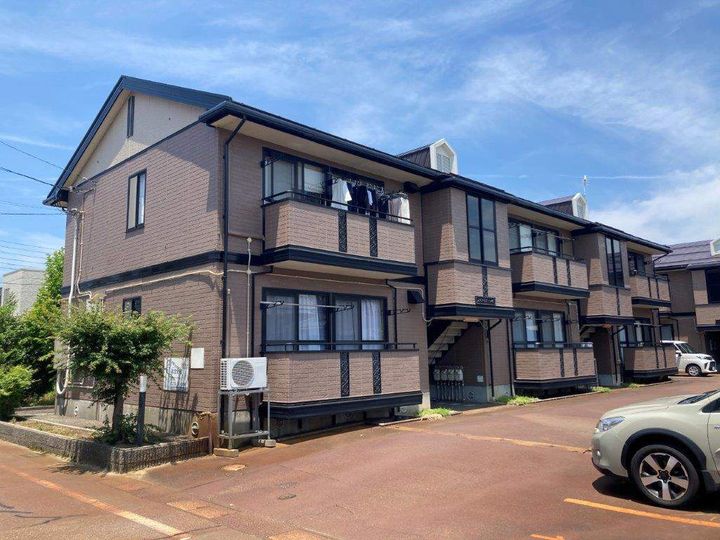 メゾン・リヴェール Aの外観