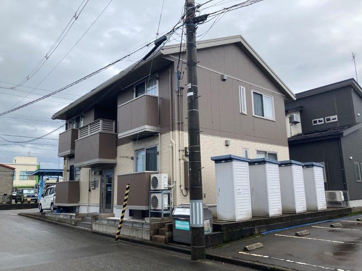 ソエム・マローネの外観