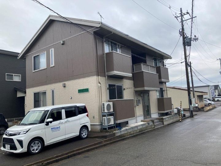 ソエム・マローネの外観