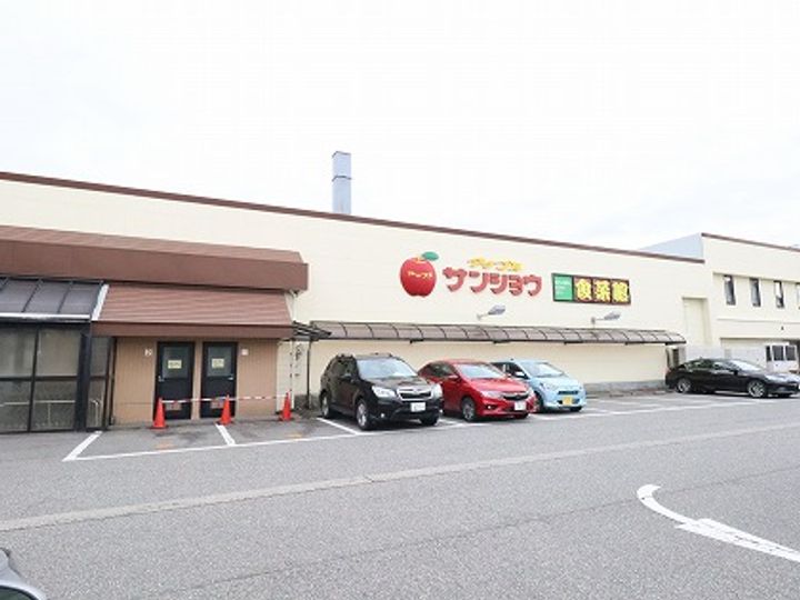 富山県富山市西田地方町3丁目の賃貸マンションの周辺