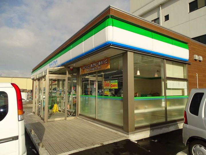 DーROOM青島の周辺