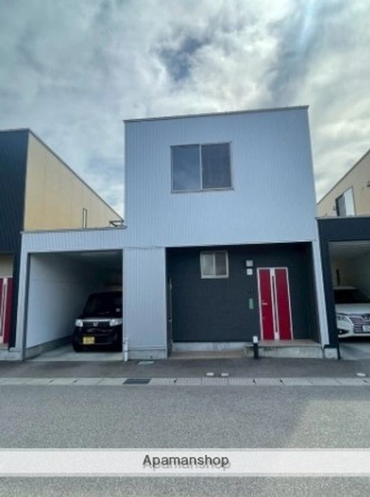 富山県富山市城川原2丁目(一戸建)の賃貸物件の外観