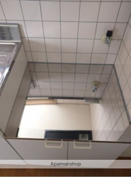 富山県富山市西大泉の賃貸マンションの内装