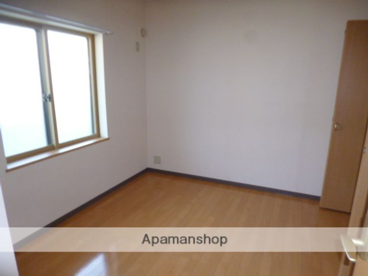 富山県富山市下冨居1丁目の賃貸マンションの内装