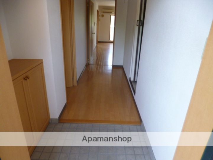 富山県富山市下冨居1丁目の賃貸マンションの内装