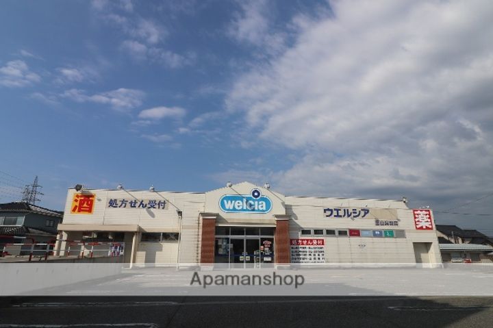 富山県富山市茶屋町の賃貸マンションの周辺