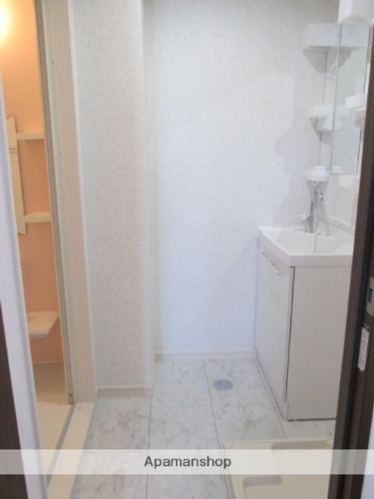 富山県富山市丸の内2丁目の賃貸マンションの内装