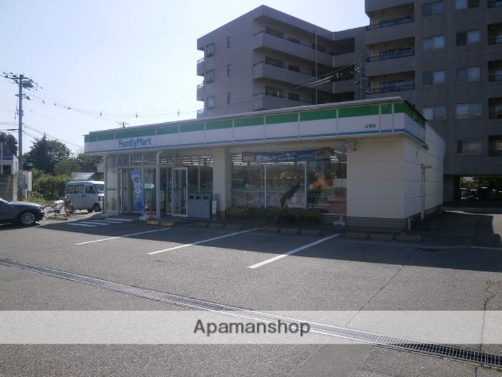 富山県富山市山室の賃貸マンションの周辺