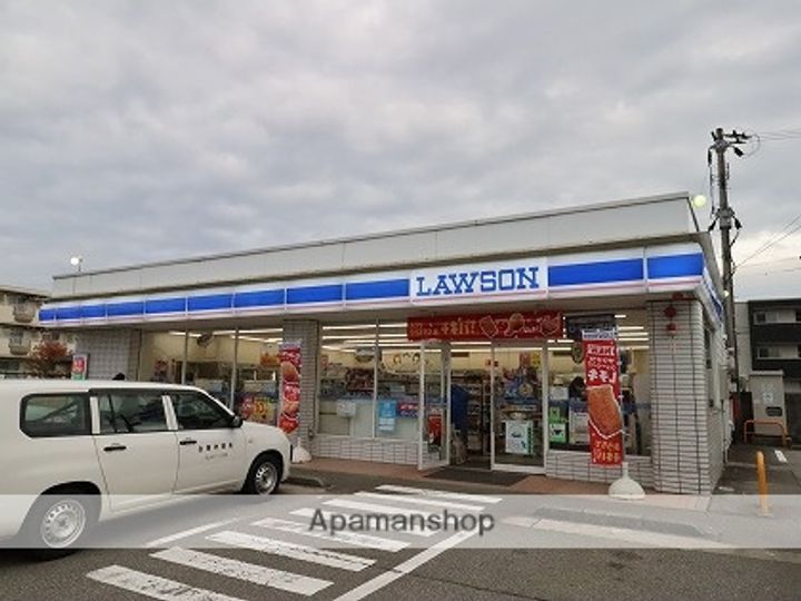 富山県富山市西公文名の賃貸アパートの周辺