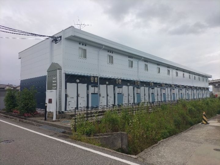 レオパレスエスポワール208の外観