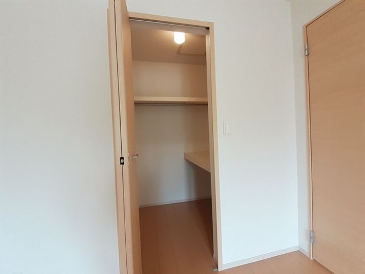 メゾン・アイリスのその他画像