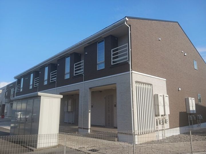 ルミエールBの外観