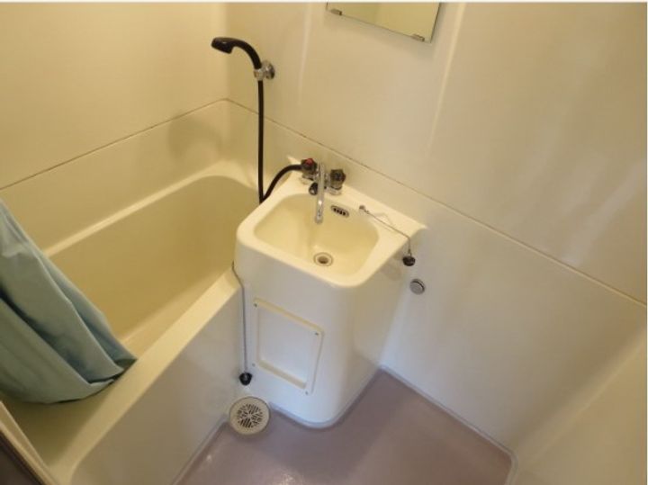 サークルパレス元町の風呂