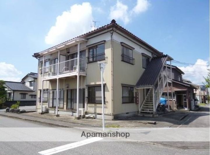 富山県富山市布瀬町南3丁目の賃貸アパートの外観