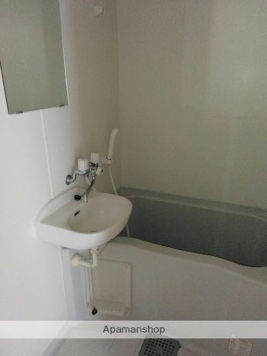 ヴィタリテ上冨居108の風呂