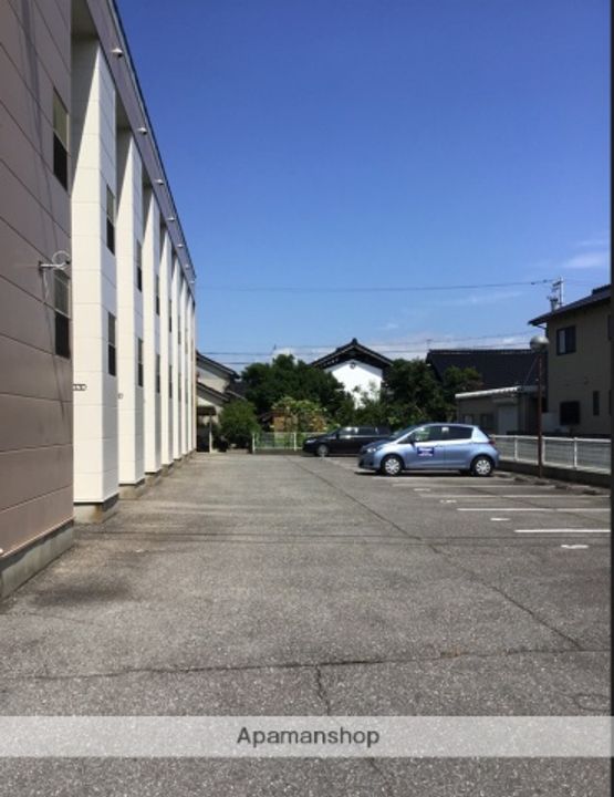 ヴィタリテ上冨居108の外観