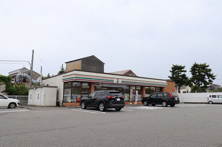 グランドコート東富山 A棟の周辺