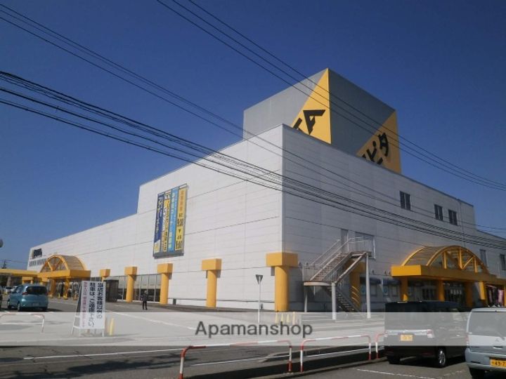 富山県富山市赤田の賃貸マンションの周辺