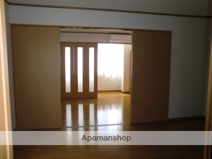 リンクス−ホリイ203の内装