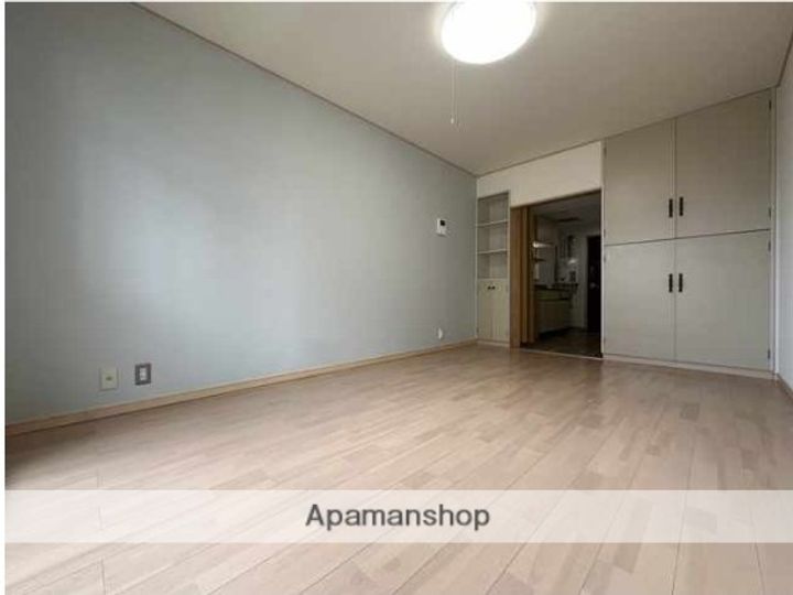 BRUNO五福の居間