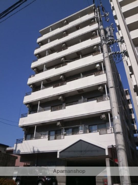 富山県富山市白銀町の賃貸マンションの外観