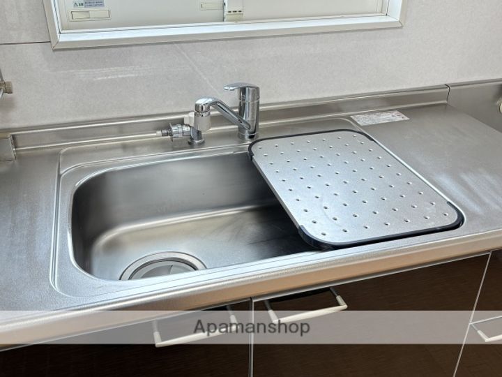 富山県富山市中田2丁目の賃貸アパートの内装