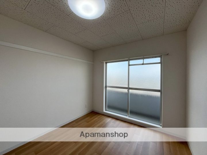 富山県富山市町新の賃貸マンションの内装