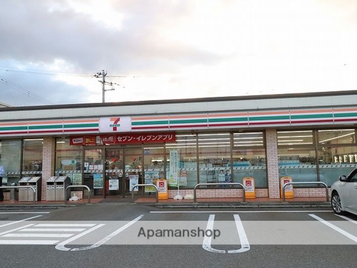 富山県富山市今泉西部町の賃貸マンション302の周辺