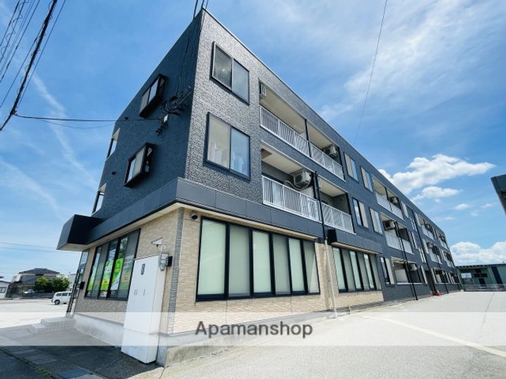 秀メゾン A棟202の外観