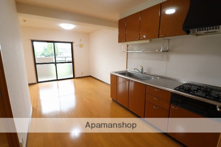 POCOAPOCO303の居間