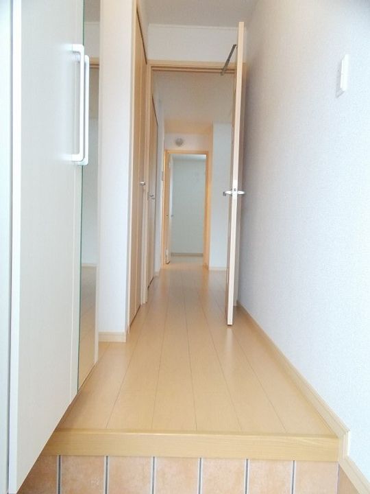 ウィステリアスタイルの玄関