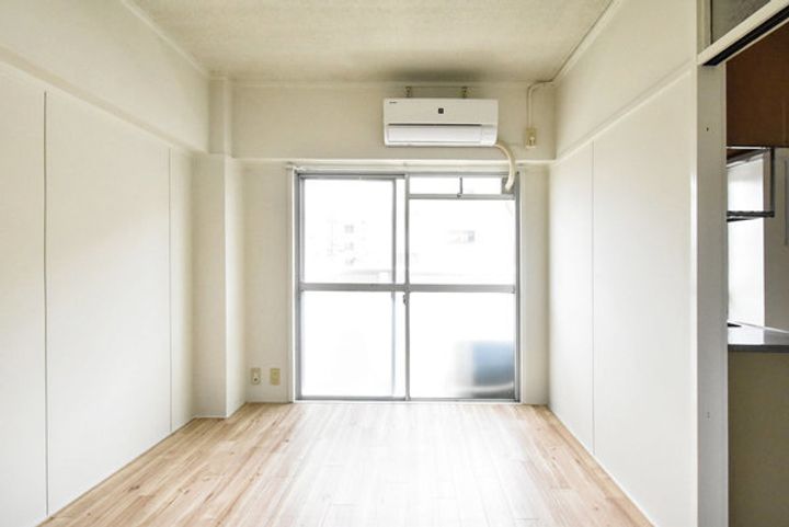 ビレッジハウス仏田1号棟0305の居間